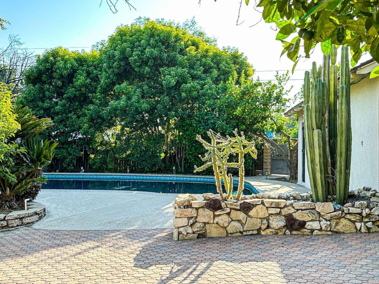 Sunny 1br Hideaway With Shared Pool Oasis -lou2-uc Holiday home Los Angeles